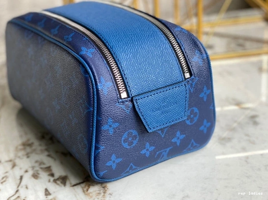 Cheap POUCH KIT LOUIS TOILET DOPP VUITTON 0726